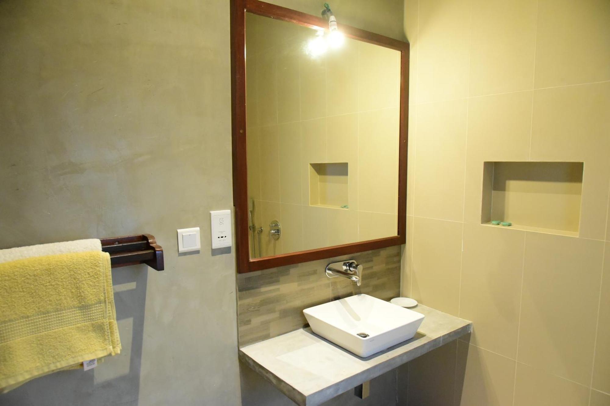Hotel Tranquil Hikkaduwa Esterno foto